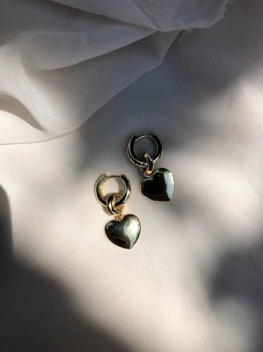 BLAKE HEART EARRINGS