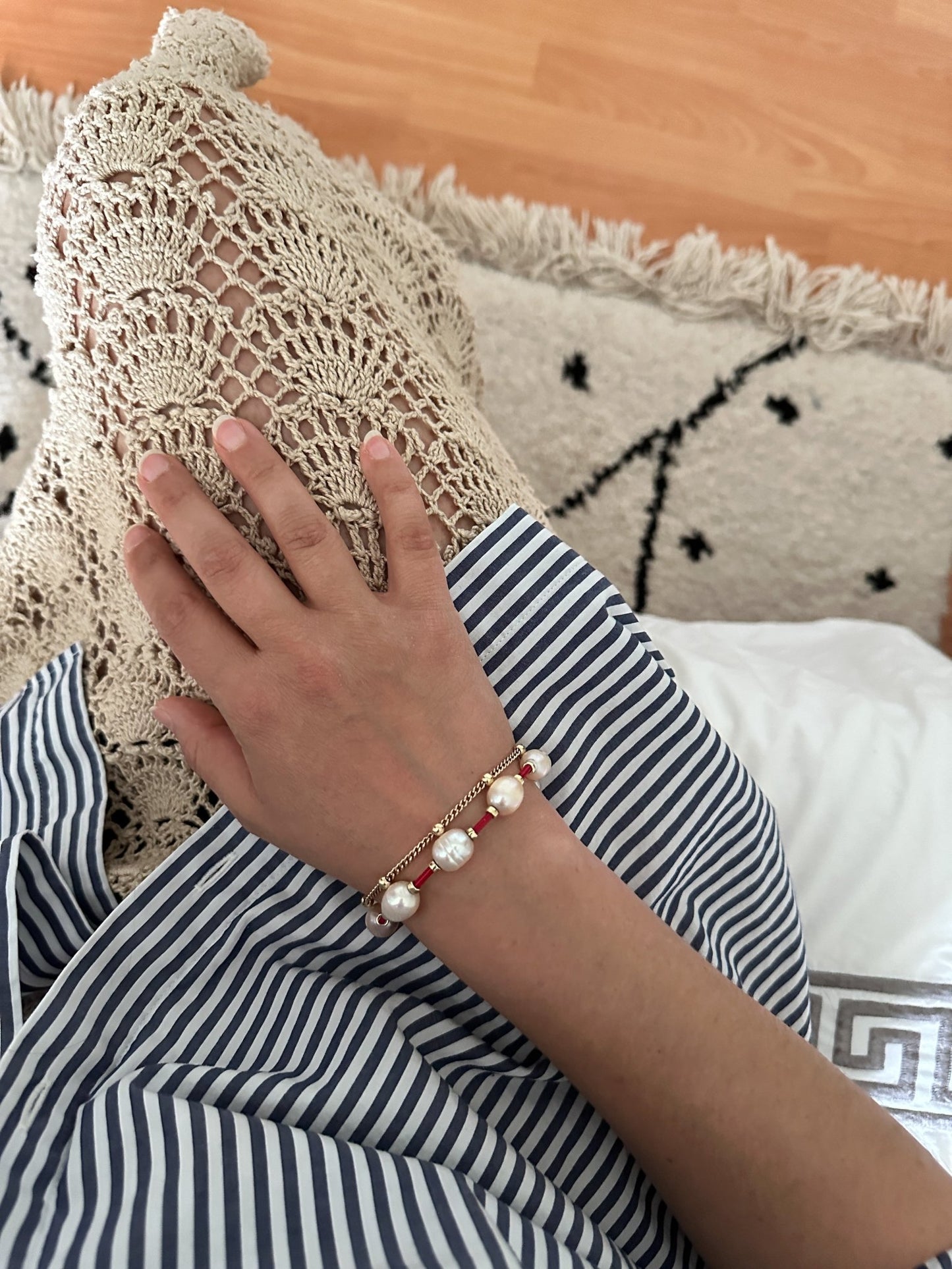 CAMILA Pearl Gold Red Bracelet