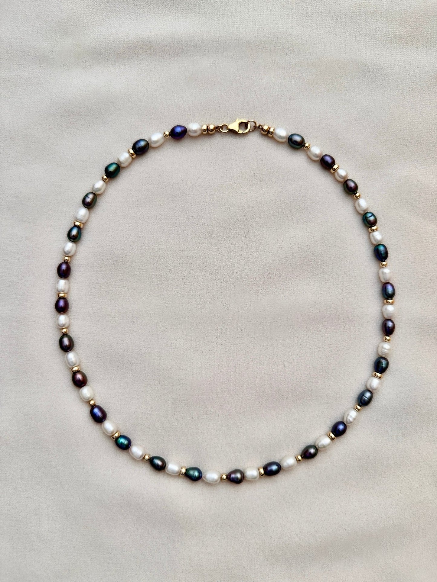 EVA Gold Pearl Necklace