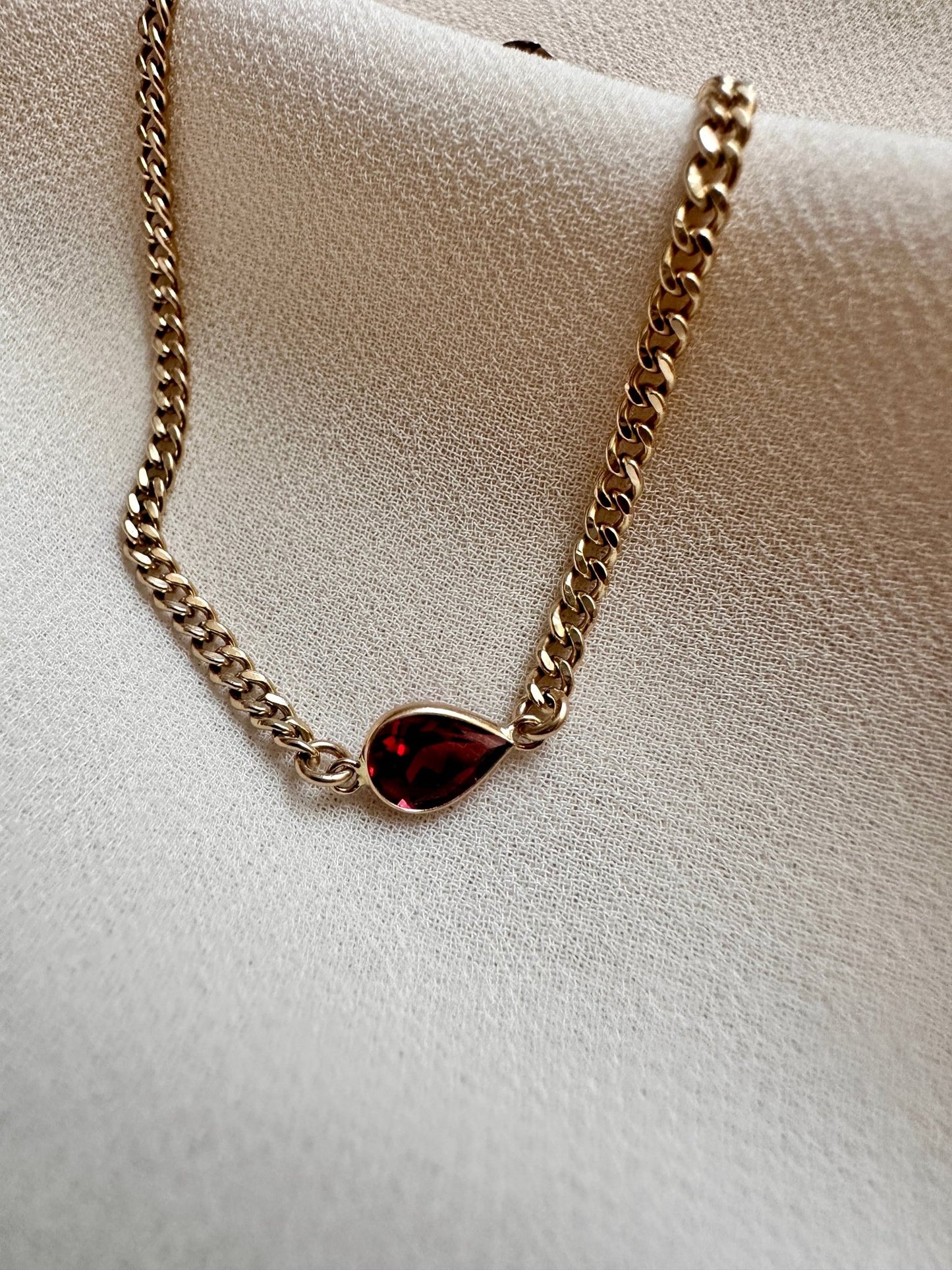 FLORENCE GARNET BRACELET | Gold-Filled Gemstone Chain Bracelet