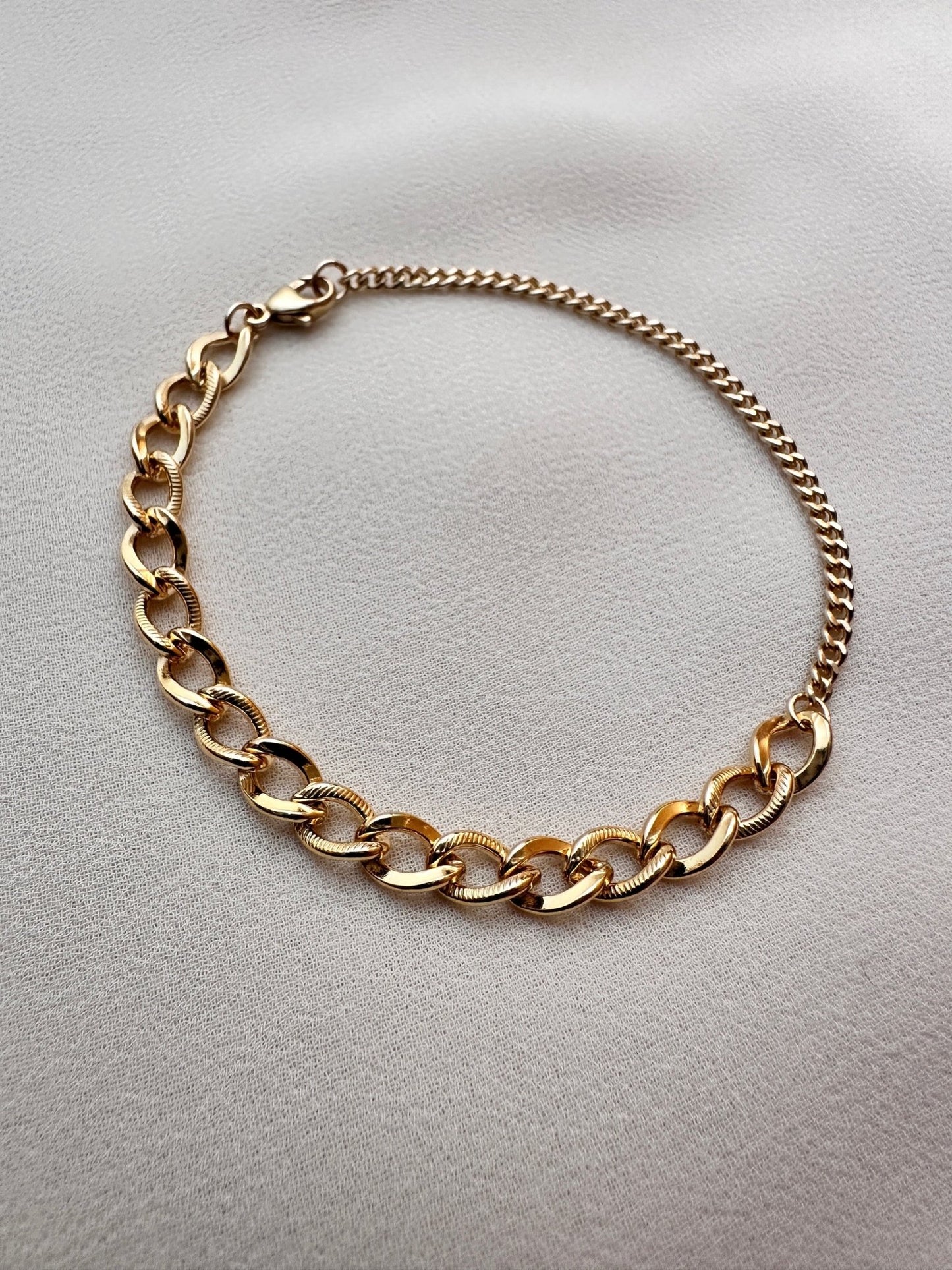 GIANNA Gold Chain Bracelet