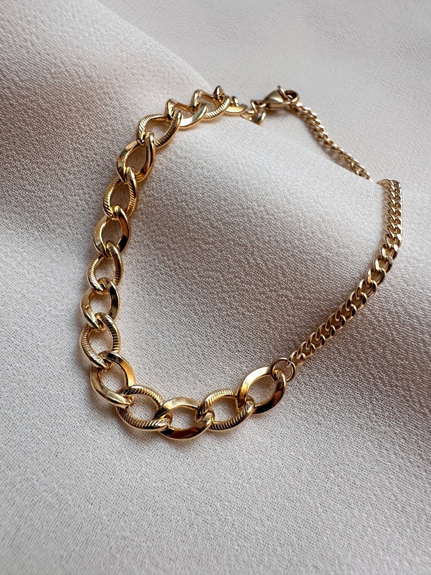 GIANNA Gold Chain Bracelet