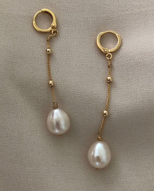 ISABELLA PEARL EARRINGS