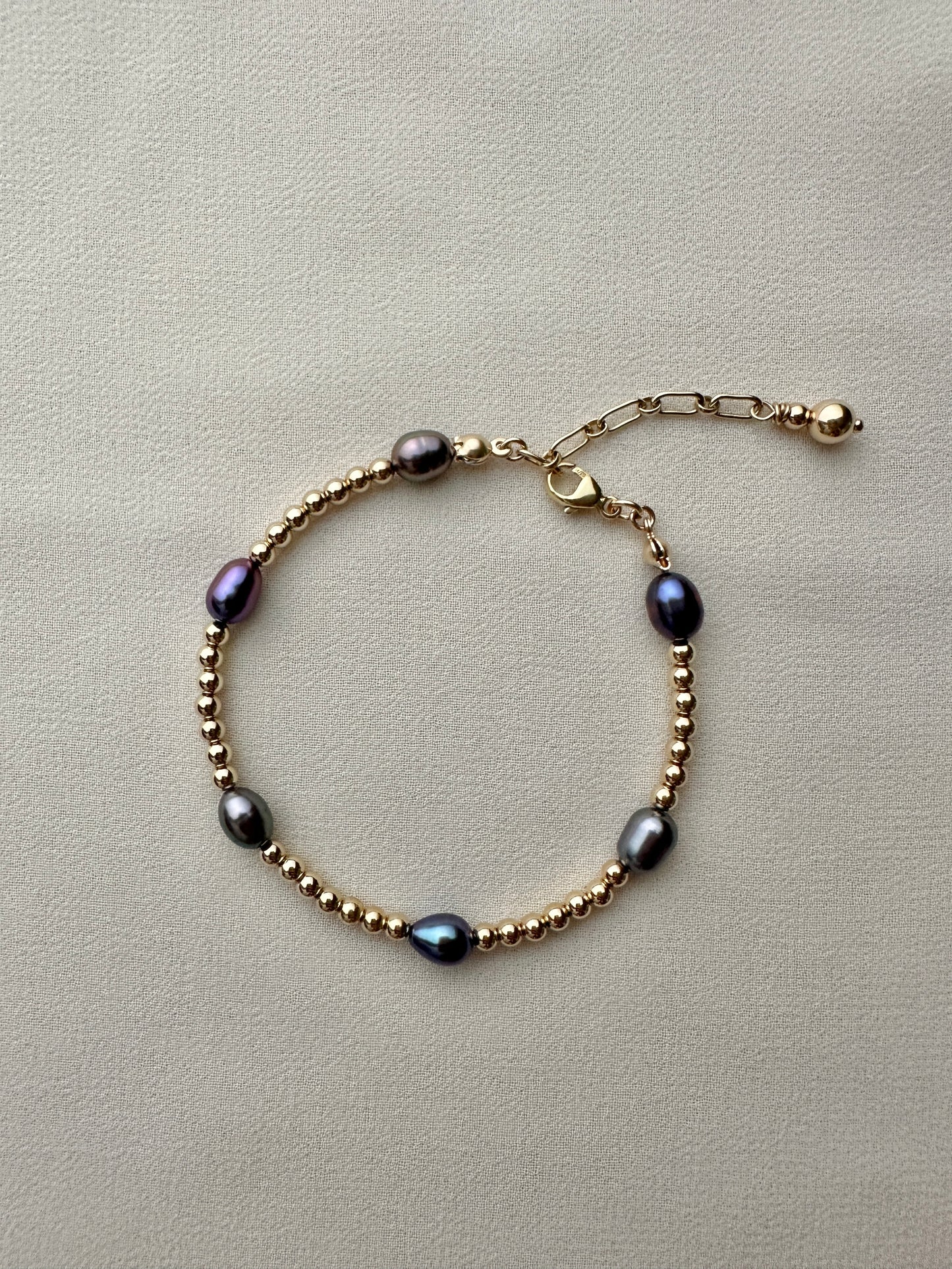 ADRIANA Pearl Gold Ball Bracelet