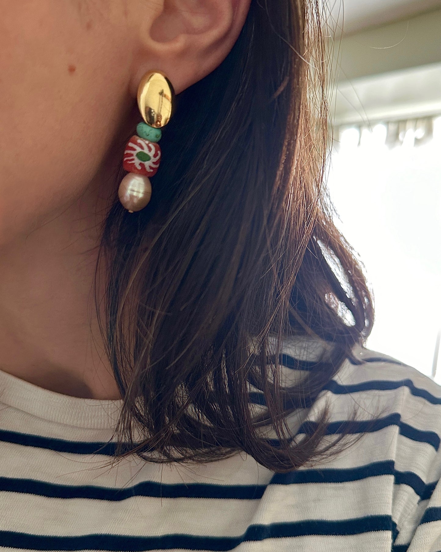 SINTRA Gold Pearl Flower Earrings