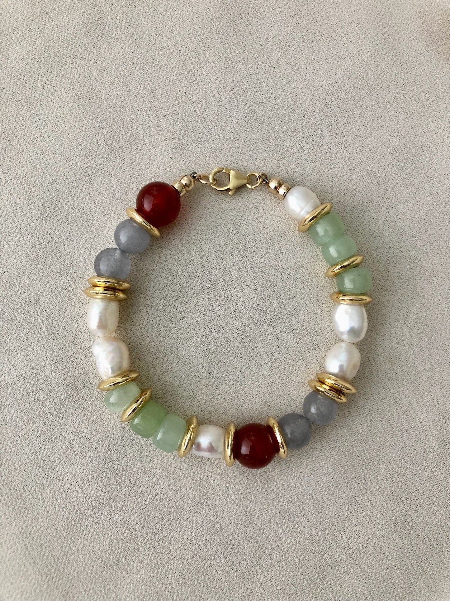 ARI Pearl Beaded Bracelet