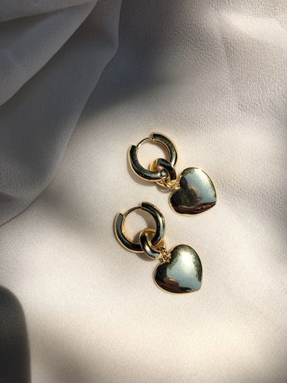 BLAKE HEART EARRINGS