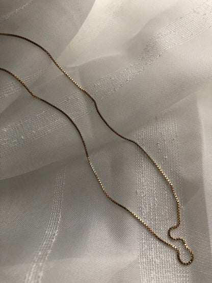 CALLI CHAIN NECKLACE