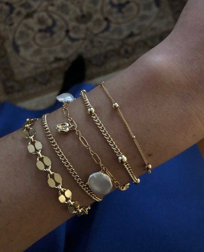 CHIARA STUDDED BRACELET | Gold-Filled Curb Chain Ball Bracelet