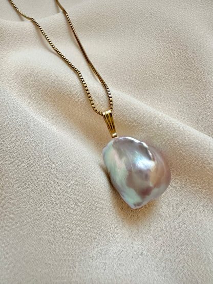 CIARA PEARL NECKLACE