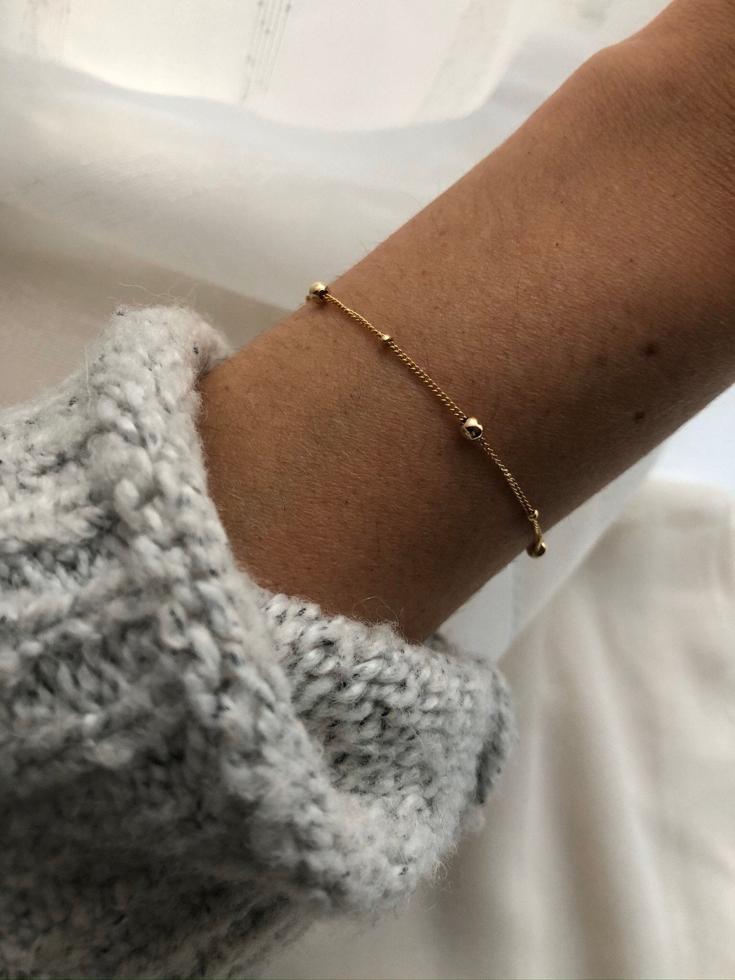 ESTELLE Gold Ball Bracelet