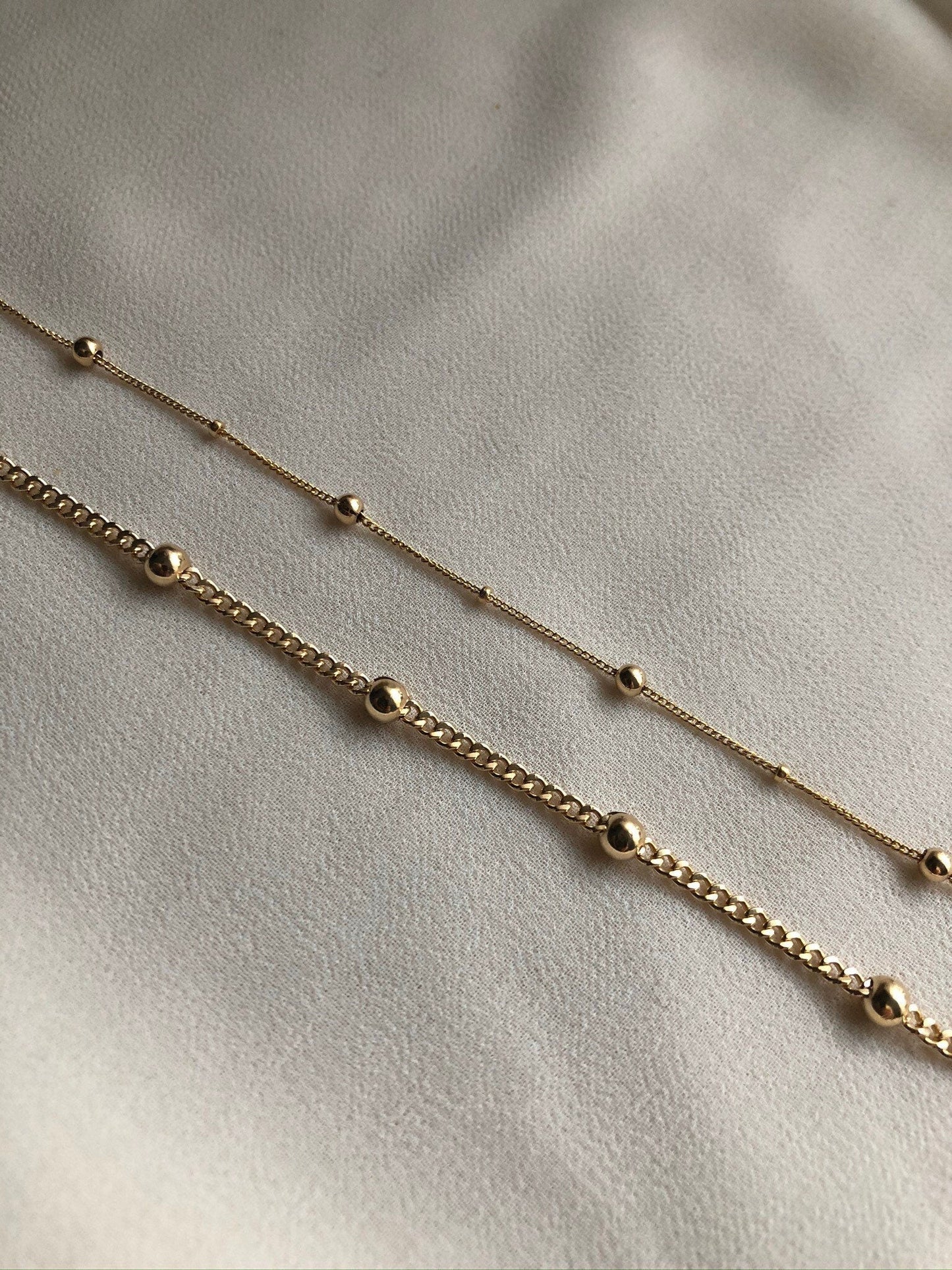 ESTELLE Gold Ball Bracelet