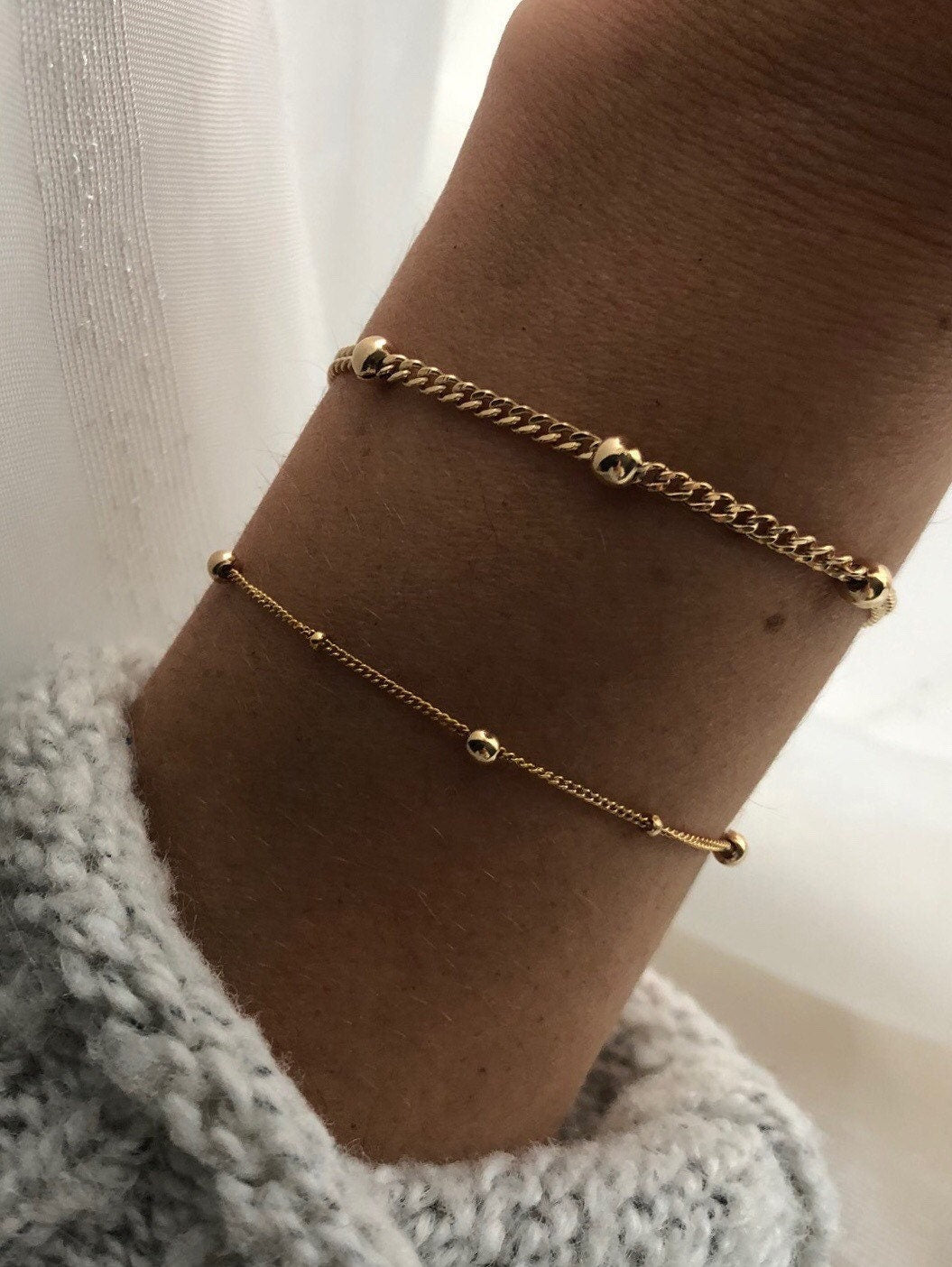 ESTELLE Gold Ball Bracelet