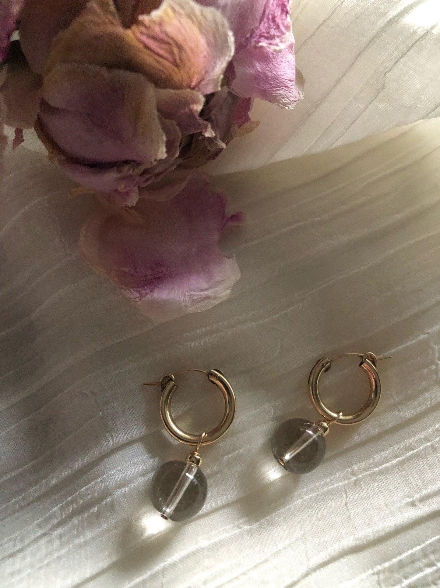 GIA QUARTZ HOOPS