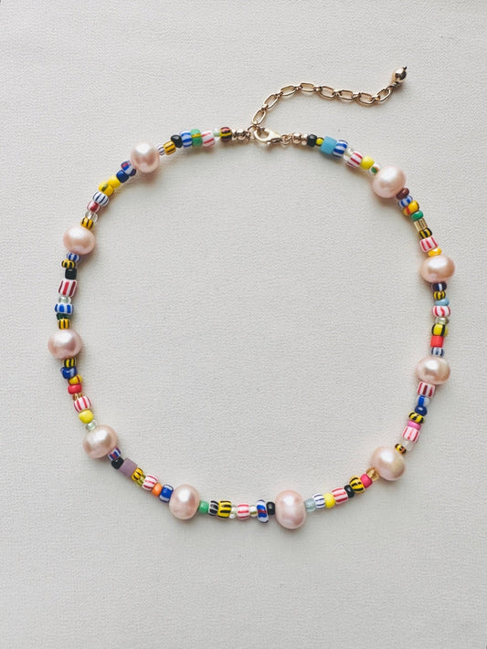 ISSA PEARL BEADED NECKLACE | Gold-Filled Glass Colorful Necklace