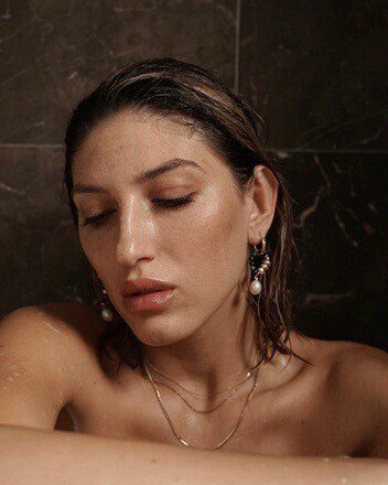 KYRA MISMATCHED EARRINGS