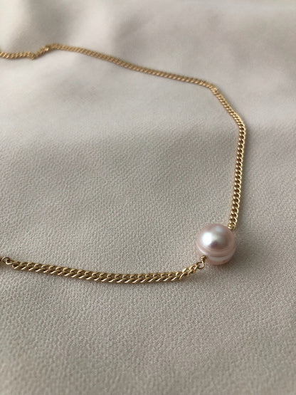 LENA PEARL NECKLACE | Gold-Filled Pink Pearl Curb Chain Necklace