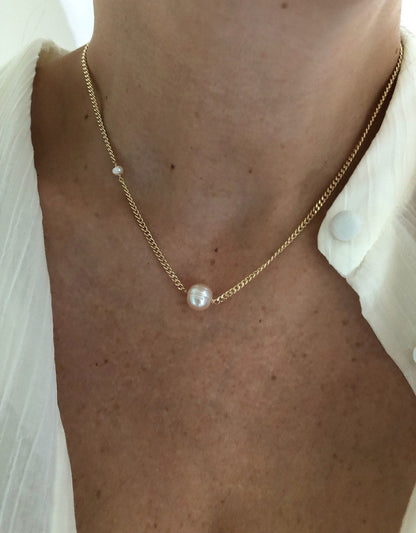 LENA PEARL NECKLACE | Gold-Filled Pink Pearl Curb Chain Necklace