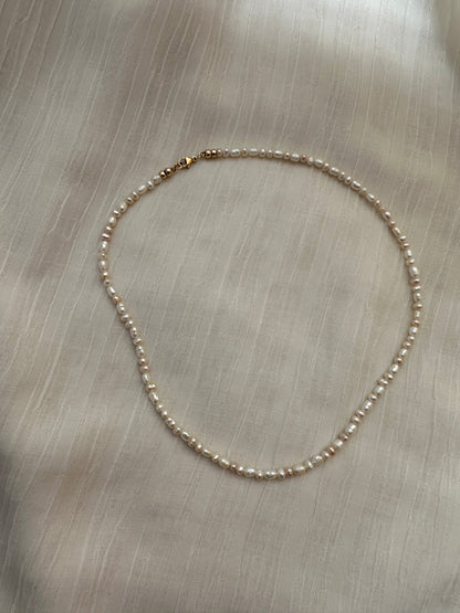 LILI PEARL NECKLACE | Mixed Pearls and Gold Filled Necklace