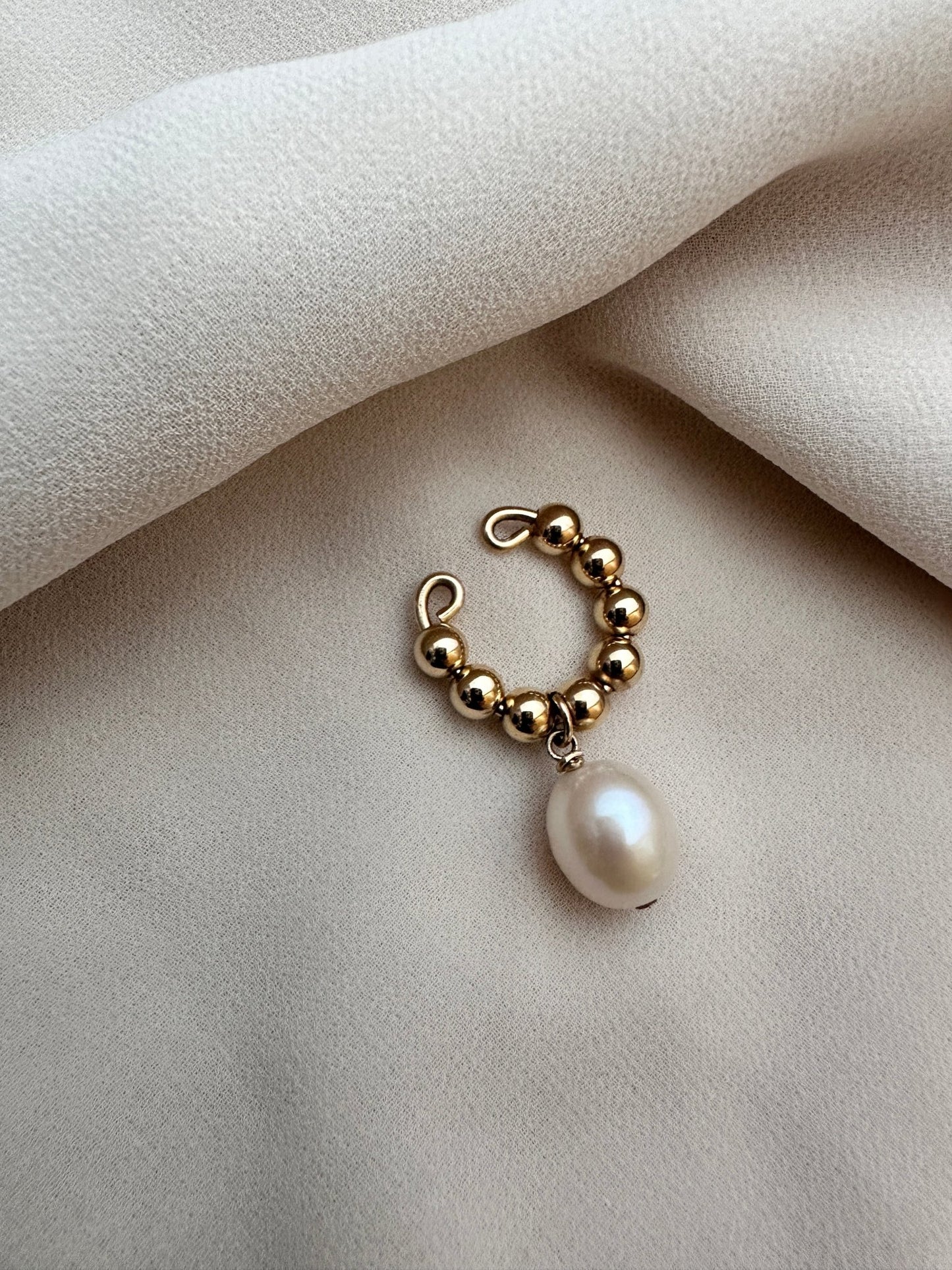 LUCIA Gold Pearl Ear Cuff