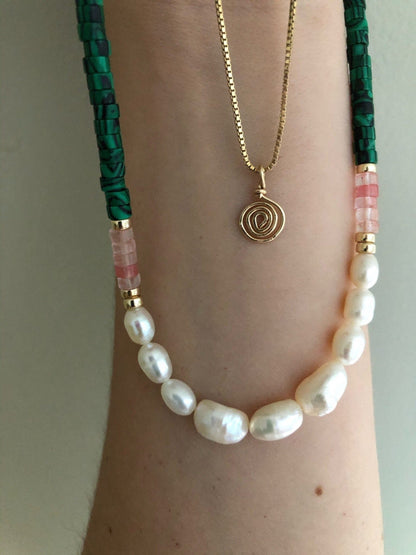 NEZ SPIRAL NECKLACE | Gold-Filled Dainty Pendant Box Chain Necklace