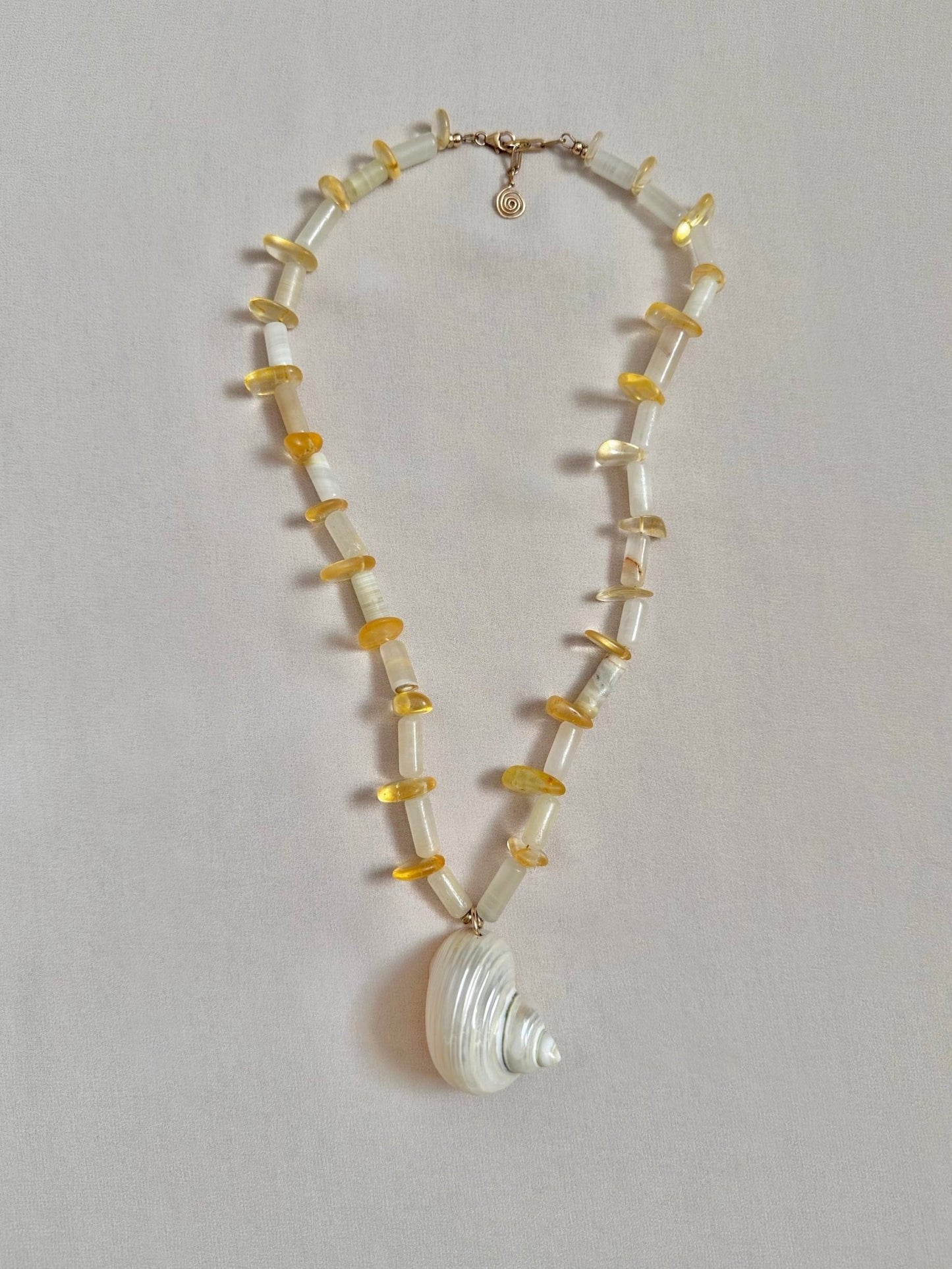 ROMY NECKLACE | Citrine Beads with Natural Shell Pendant