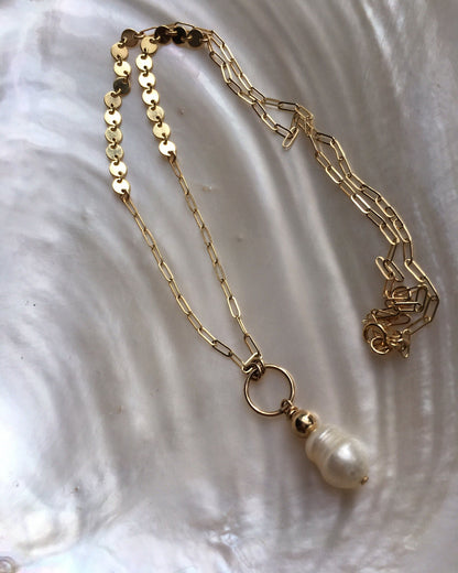 SAPRI PEARL NECKLACE | Gold-Filled Pearl Pendant Statement Necklace