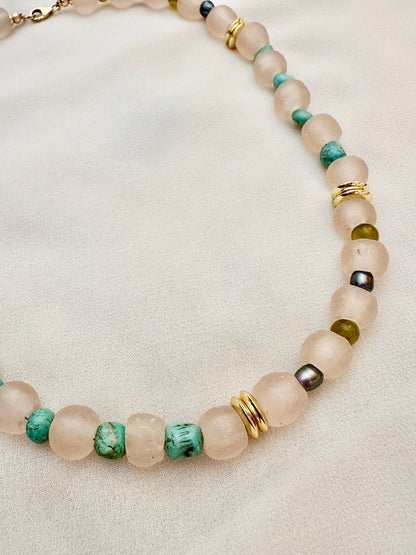 SUNA BEADED NECKLACE